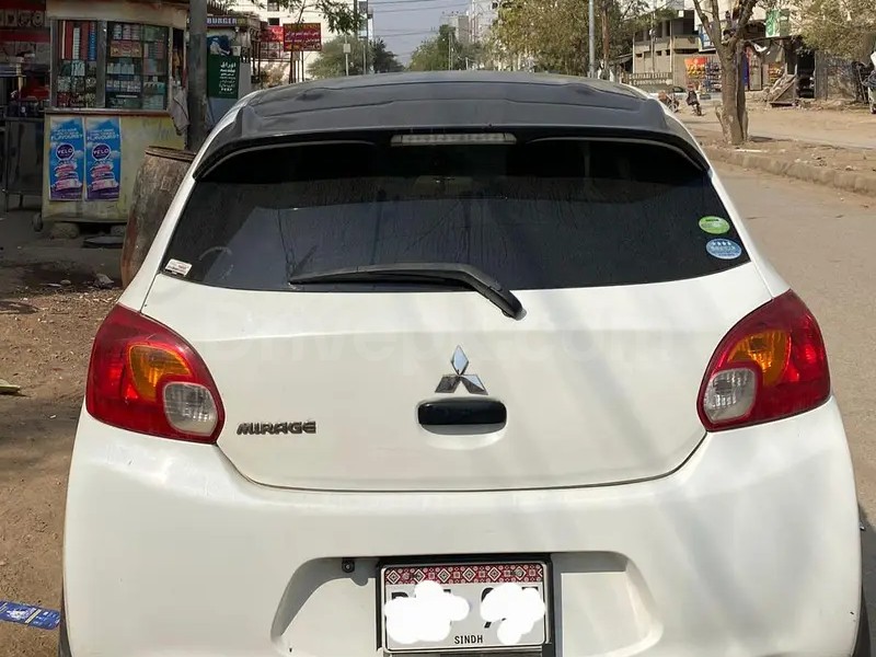 Mitsubishi Mirage 2012