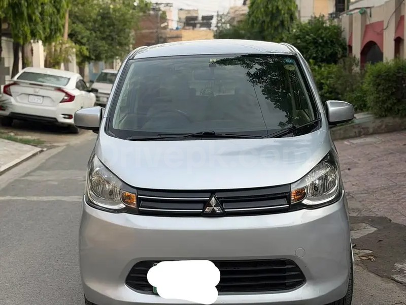 Mitsubishi Ek Wagon 2014