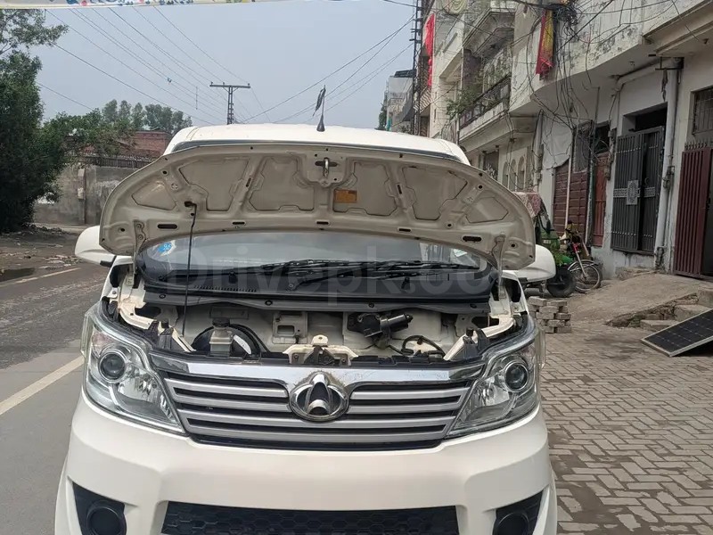 Changan Karvaan 2020