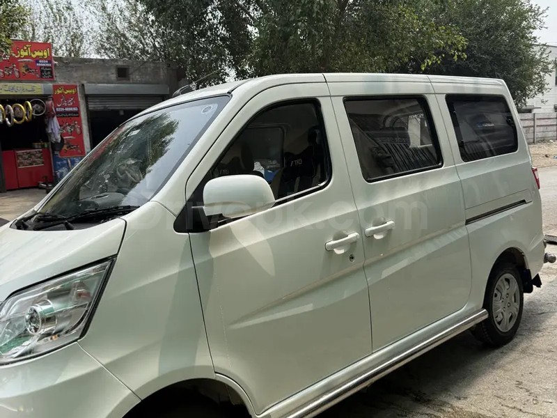 Changan Karvaan 2025