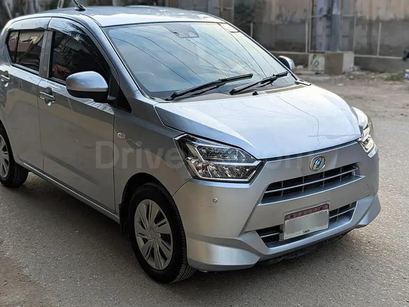 Daihatsu Mira 2024