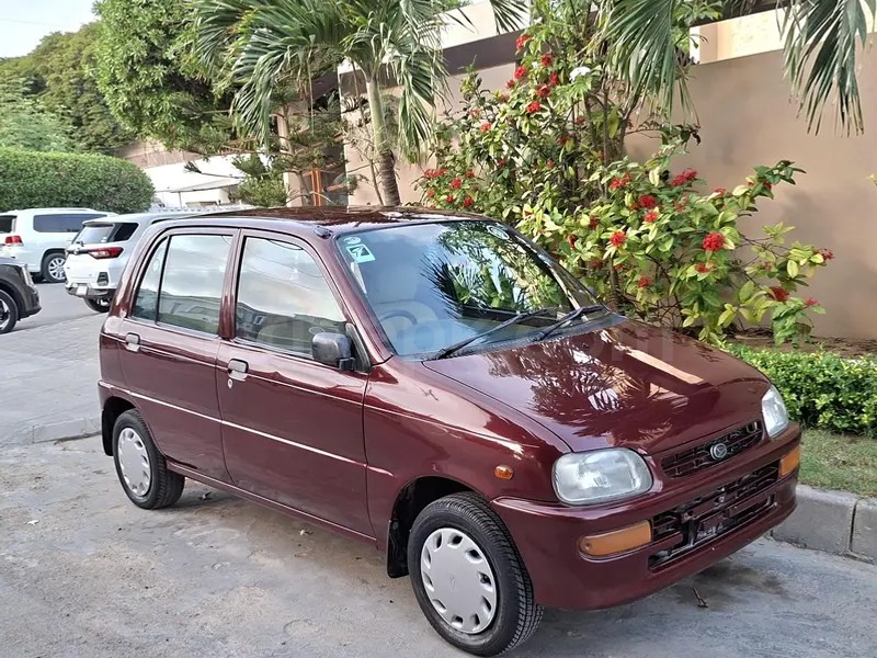 Daihatsu Cuore 2000