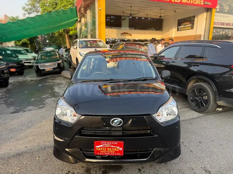 Daihatsu Mira 2023