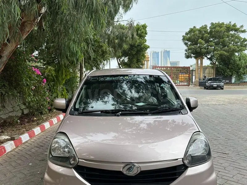 Daihatsu Mira 2016