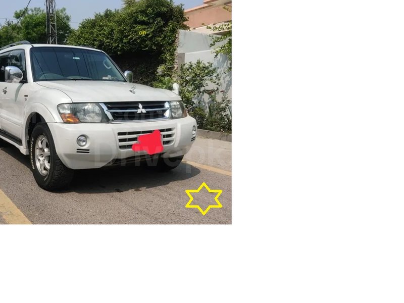 Mitsubishi Pajero 2003