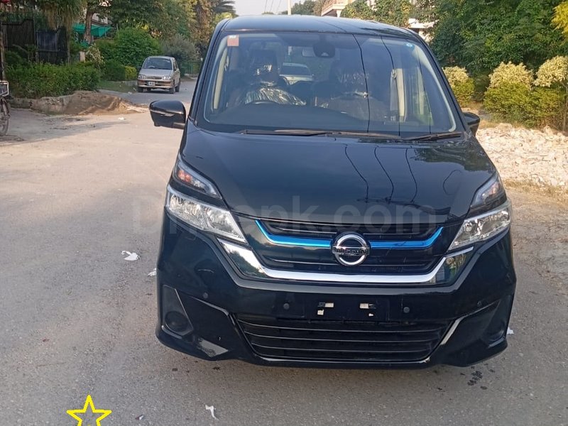 Nissan Serena 2019