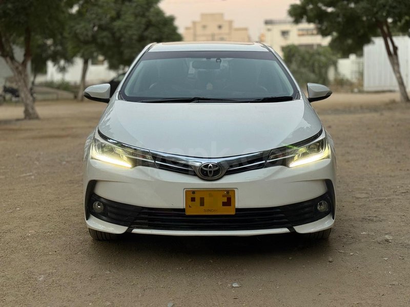 Toyota Corolla Grande 1.8 2018 for sale