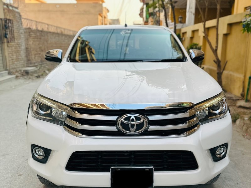 Toyota HiluxRevo 2018 for sale