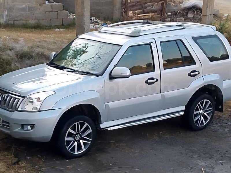 Isuzu Other 2010 for sale