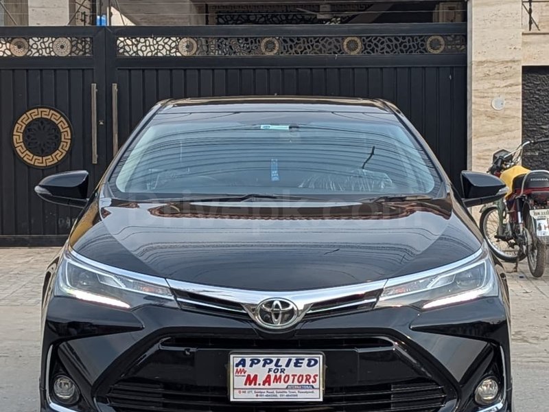 Toyota Corolla Altis Grande CVT-i 1.8 2023 for sale