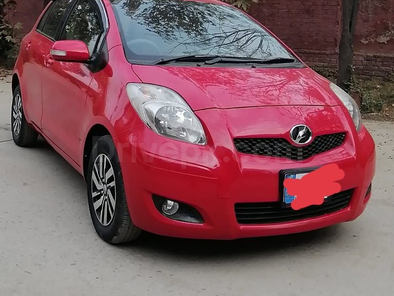 Toyota Vitz B Intelligent Package 1.0 2010 for sale