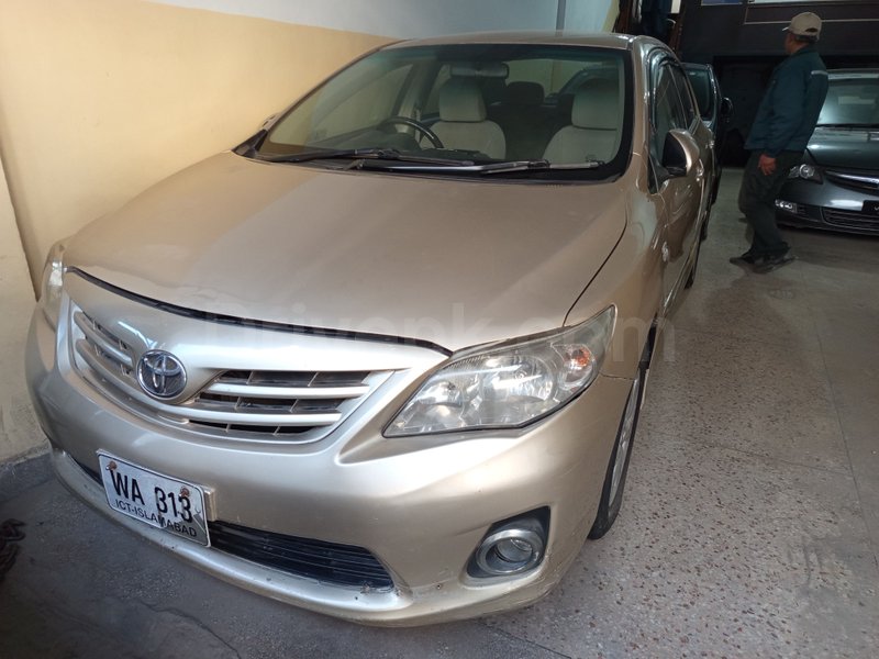 Toyota altis 2012 for sale