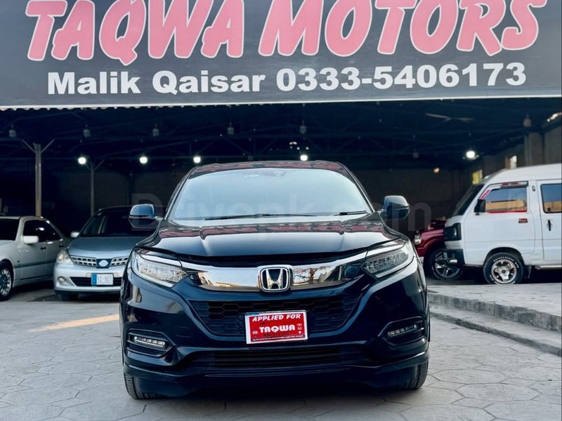 Honda Vezel Hybrid RS Honda Sensing 2019 for sale