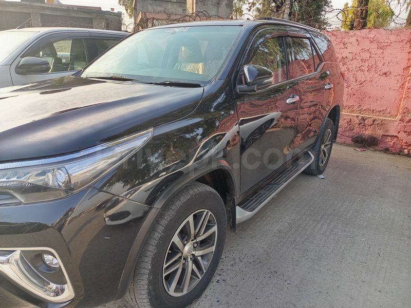 Toyota Fortuner 2.8 Sigma 4 2018 for sale