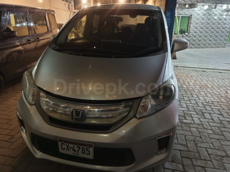 Honda Freed freed 2012 for sale