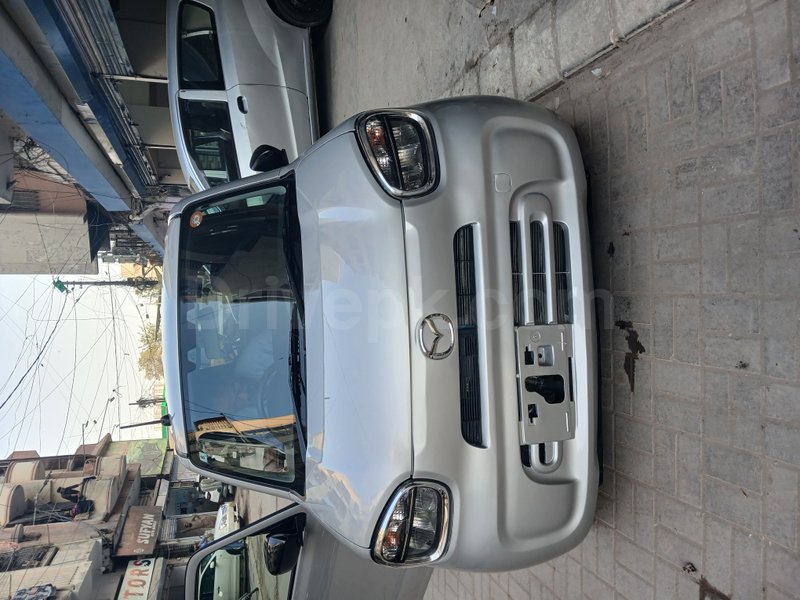 Mazda 660 2022 for sale