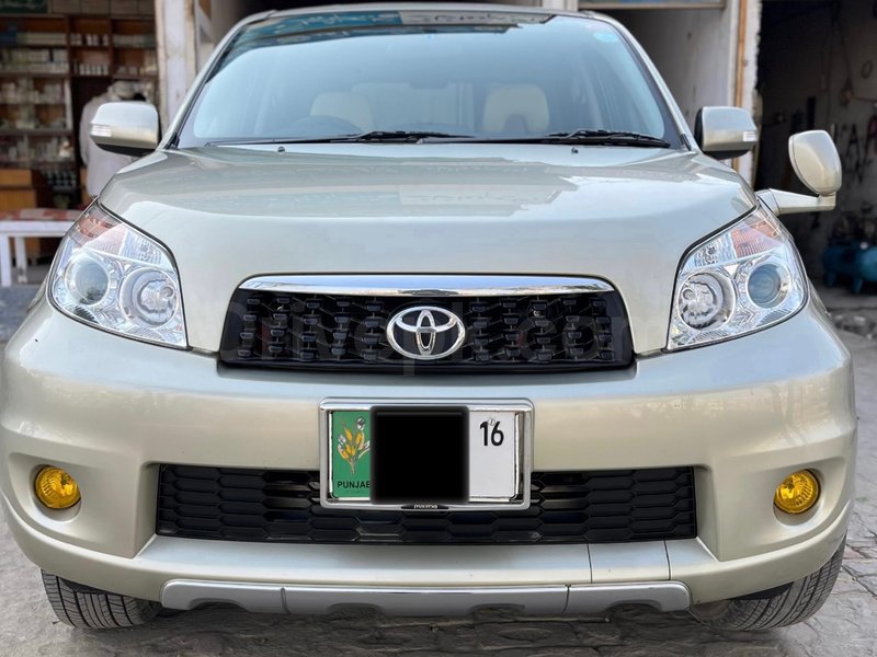 Toyota Rush G L Package 2011 for sale