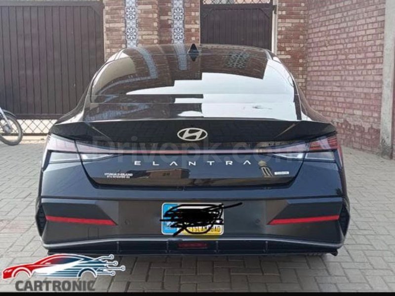Hyundai Elantra Hybrid 2025 for sale