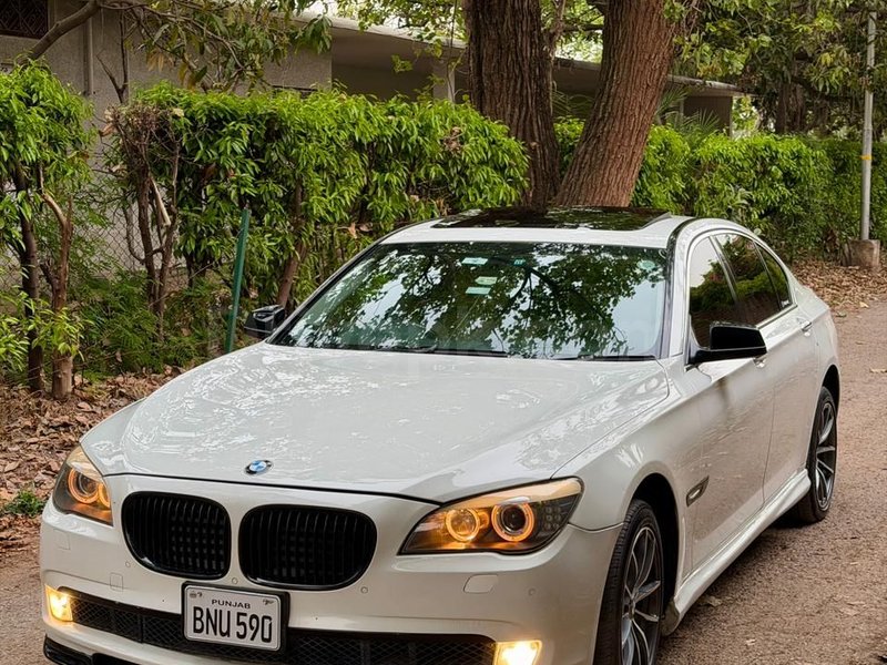 BMW 7 Series 740i 2010 for sale