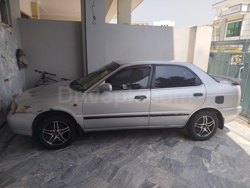 Suzuki Baleno 2004 for sale