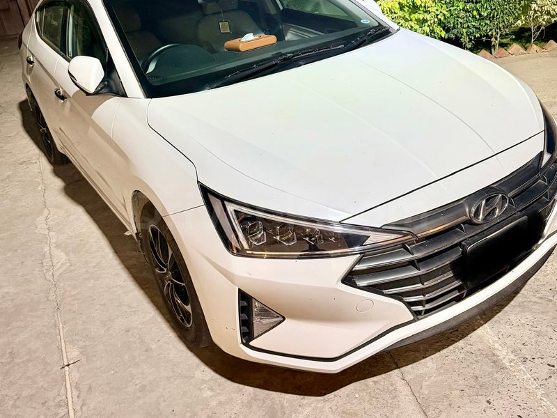 Hyundai Elantra GLS 2022 for sale