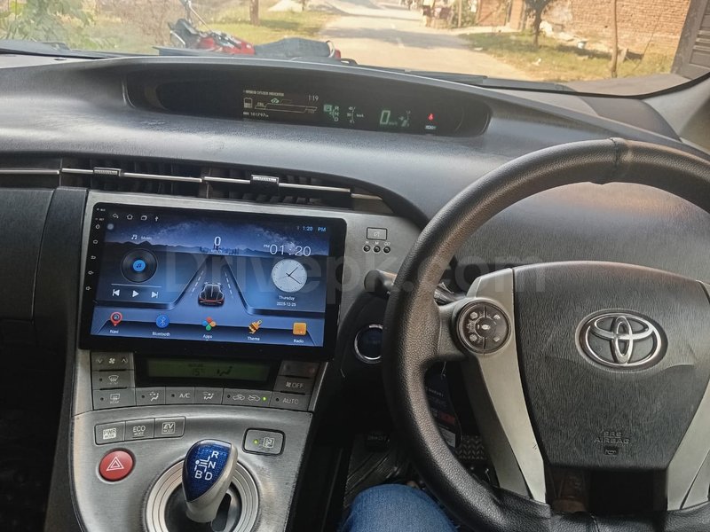 Toyota Prius S LED Edition 1.8 2012 for sale