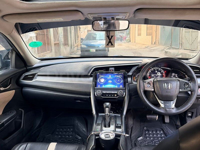 Honda Civic 1.8 i-VTEC CVT 2018 for sale