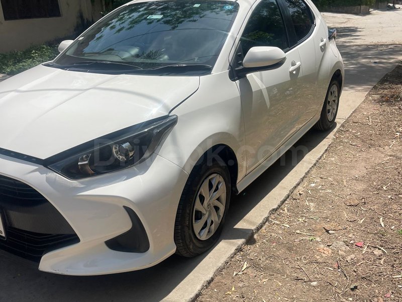 Toyota Yaris Hatchback Hybrid X 2021 for sale