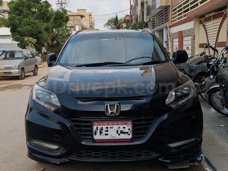 Honda Vezel Hybrid Z Style Edition 2017 for sale