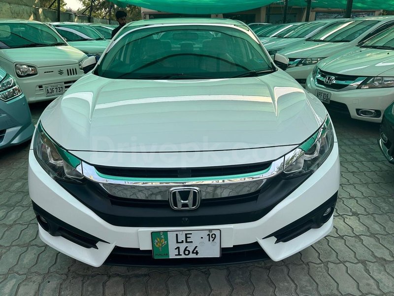 Honda Civic Oriel 1.8 i-VTEC CVT 2018 for sale