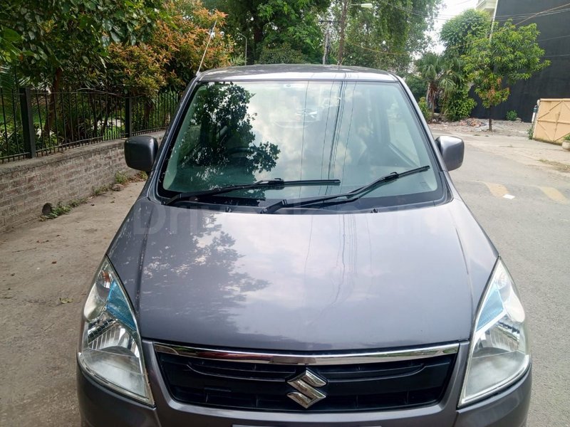 Suzuki WagonR 2018 for sale