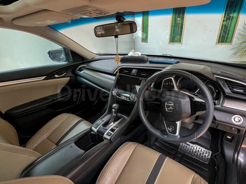 Honda Civic 1.8 i-VTEC CVT 2021 for sale