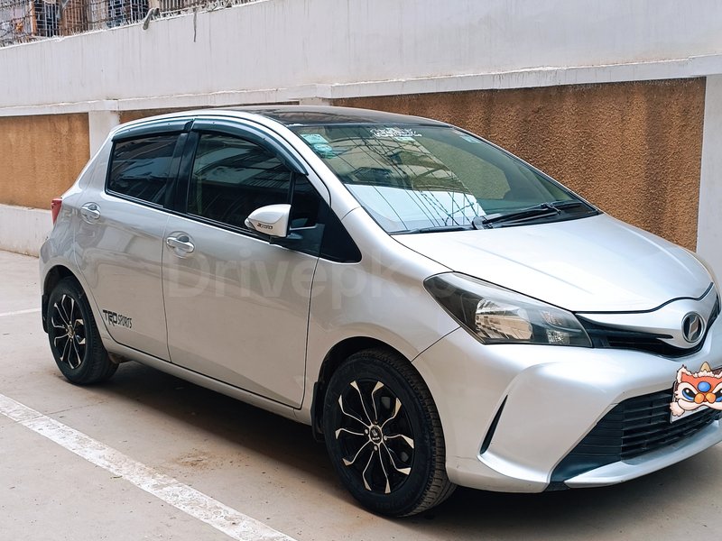 Toyota Vitz F 1.0 2015 for sale