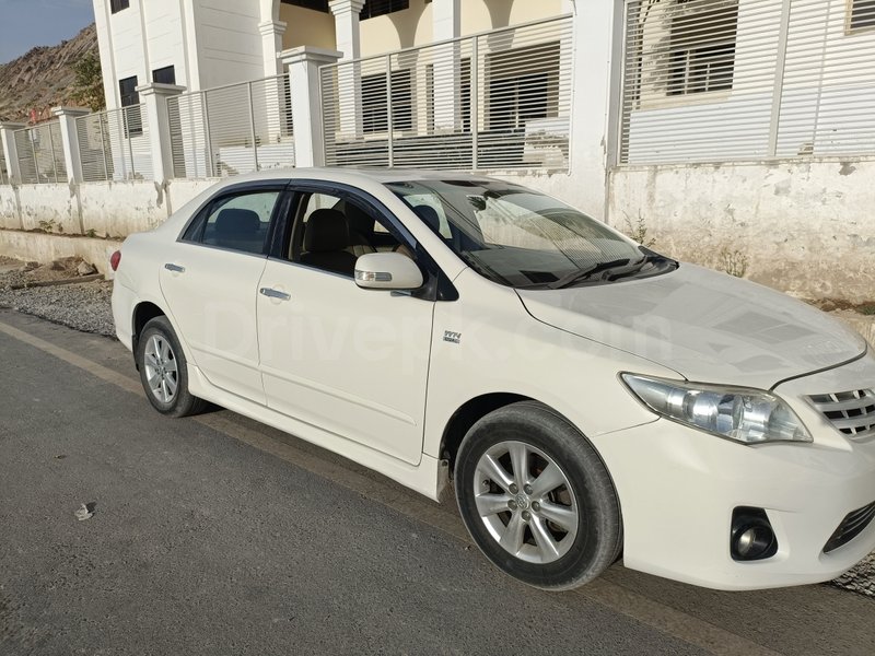 Toyota altis 2013 for sale