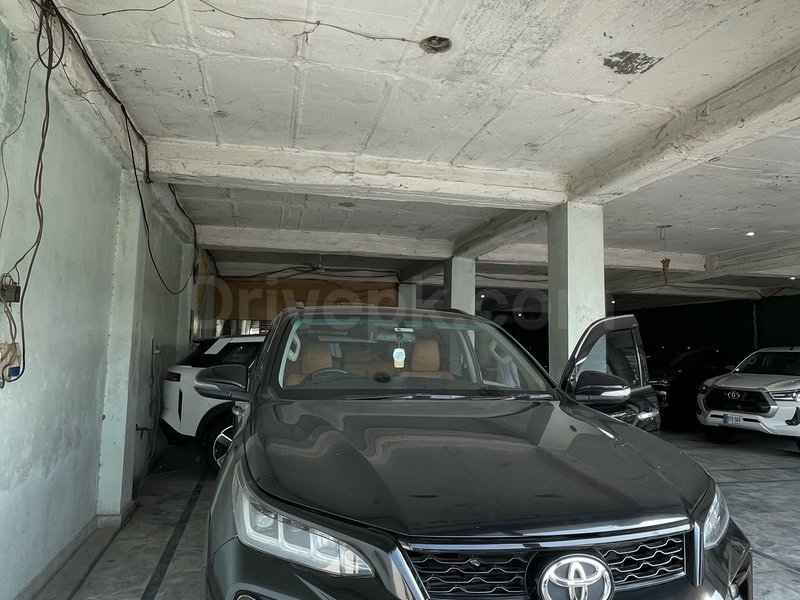 Toyota Fortuner 2.8 Sigma 4 2021 for sale