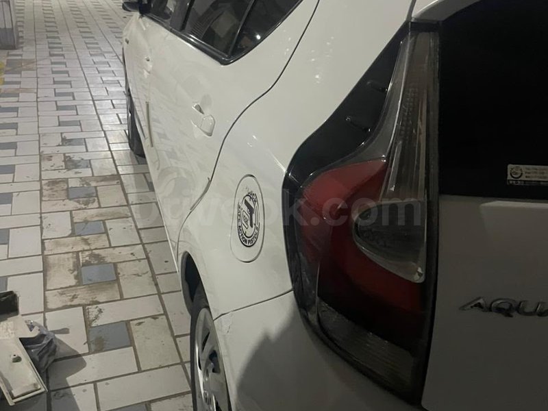 Toyota Aqua S 2017 for sale