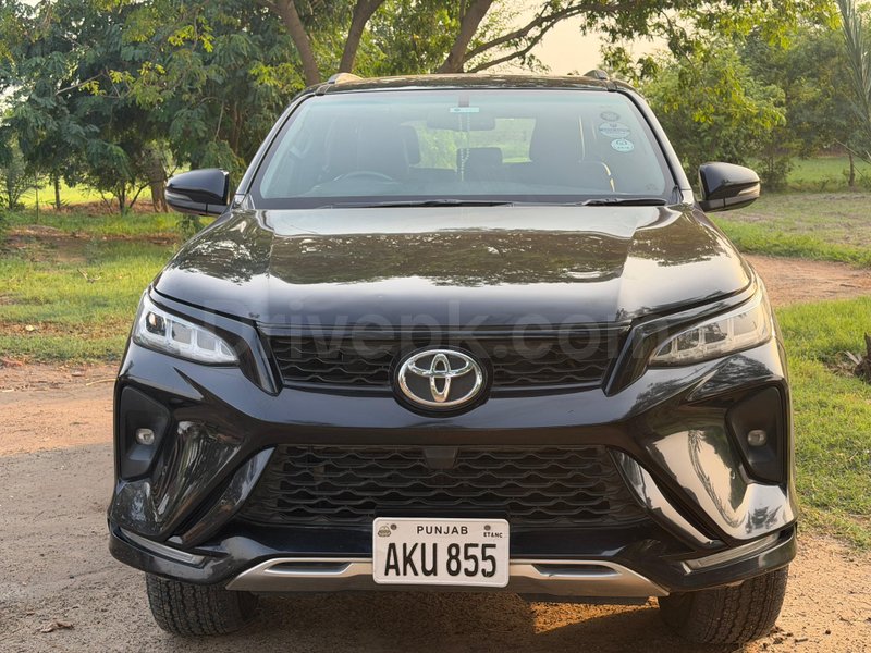 Toyota Fortuner Legender 2022 for sale