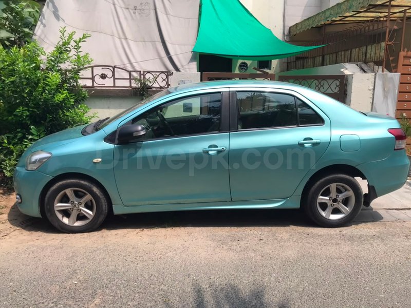 Toyota Belta 2009 for sale