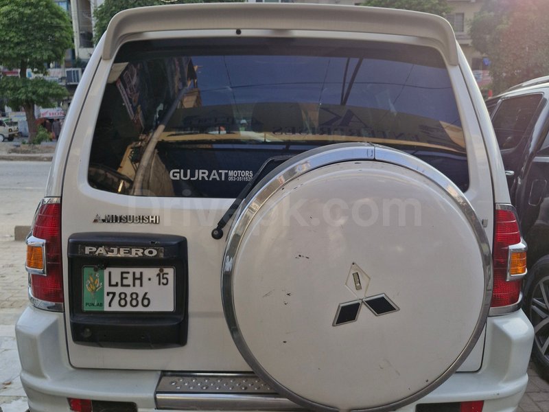 Mitsubishi Jeep 2006 for sale