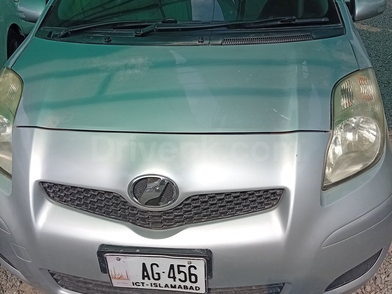Toyota Vitz 2010 for sale