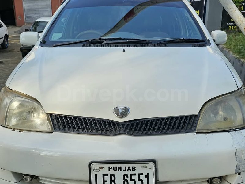 Toyota Platz 2001 for sale