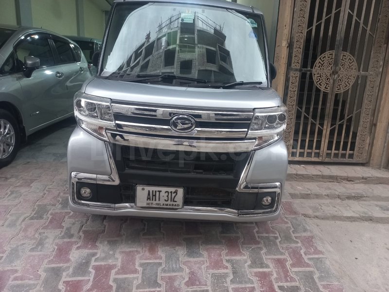Daihatsu Tanto 2015 for sale