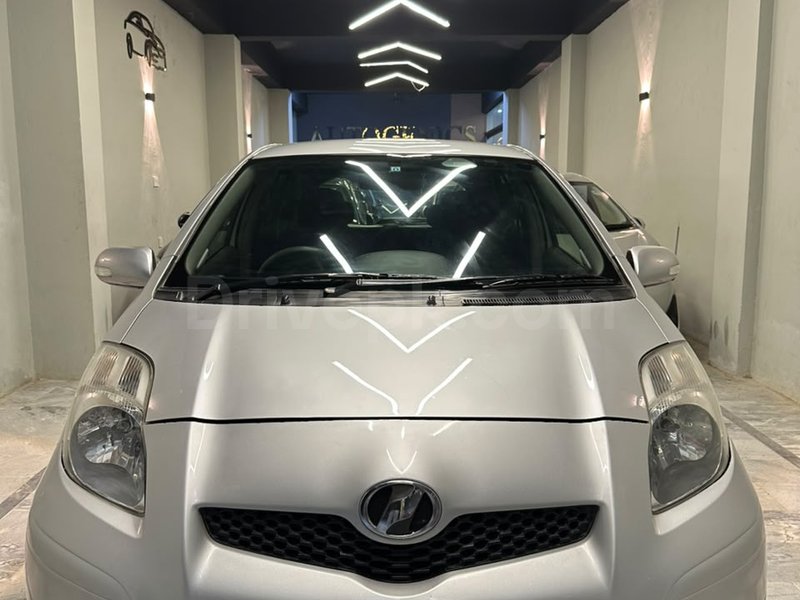 Toyota Vitz F 1.0 2008 for sale