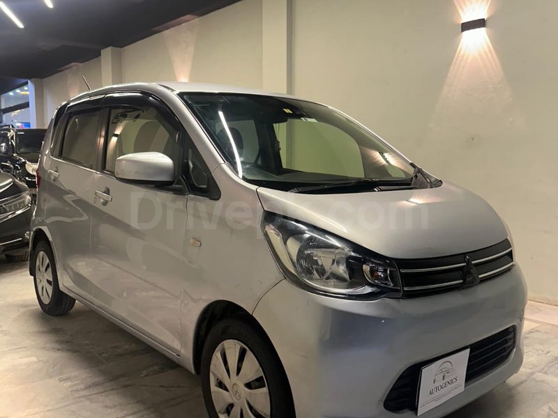 Mitsubishi Ek Wagon E 2015 for sale