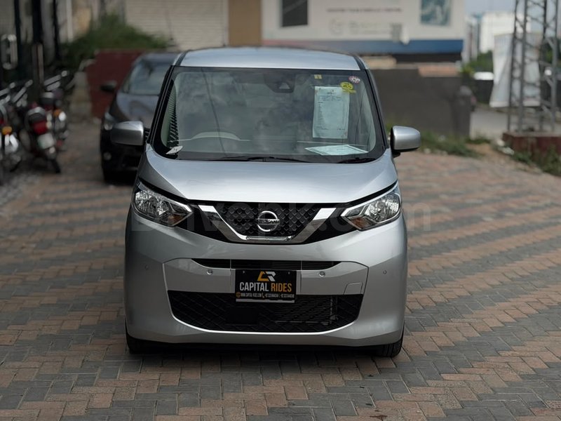 Nissan Dayz S 2023 for sale