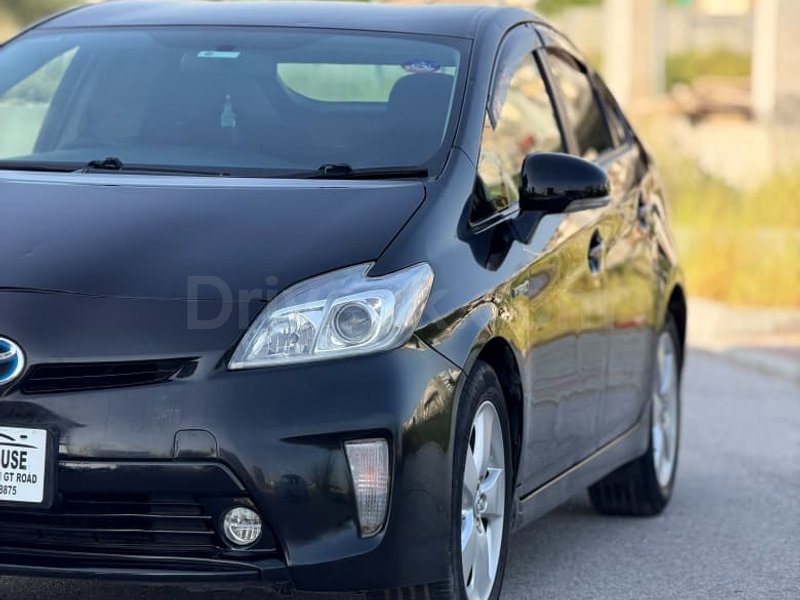 Toyota Prius G 1.8 2014 for sale