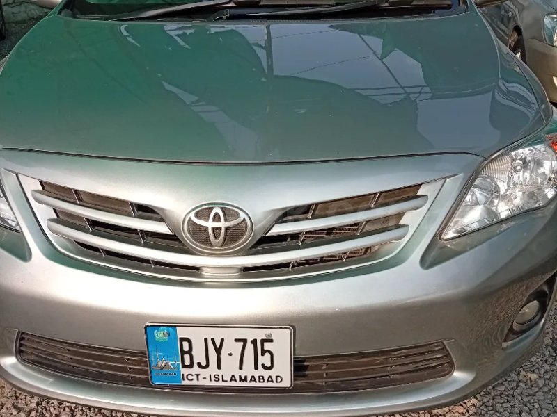 Toyota Corolla Altis Automatic 1.6 2013 for sale