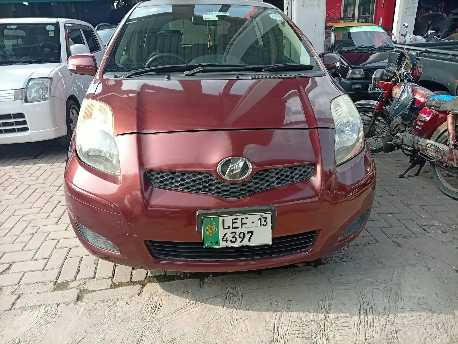 Toyota Vitz F 1.0 2010 for sale