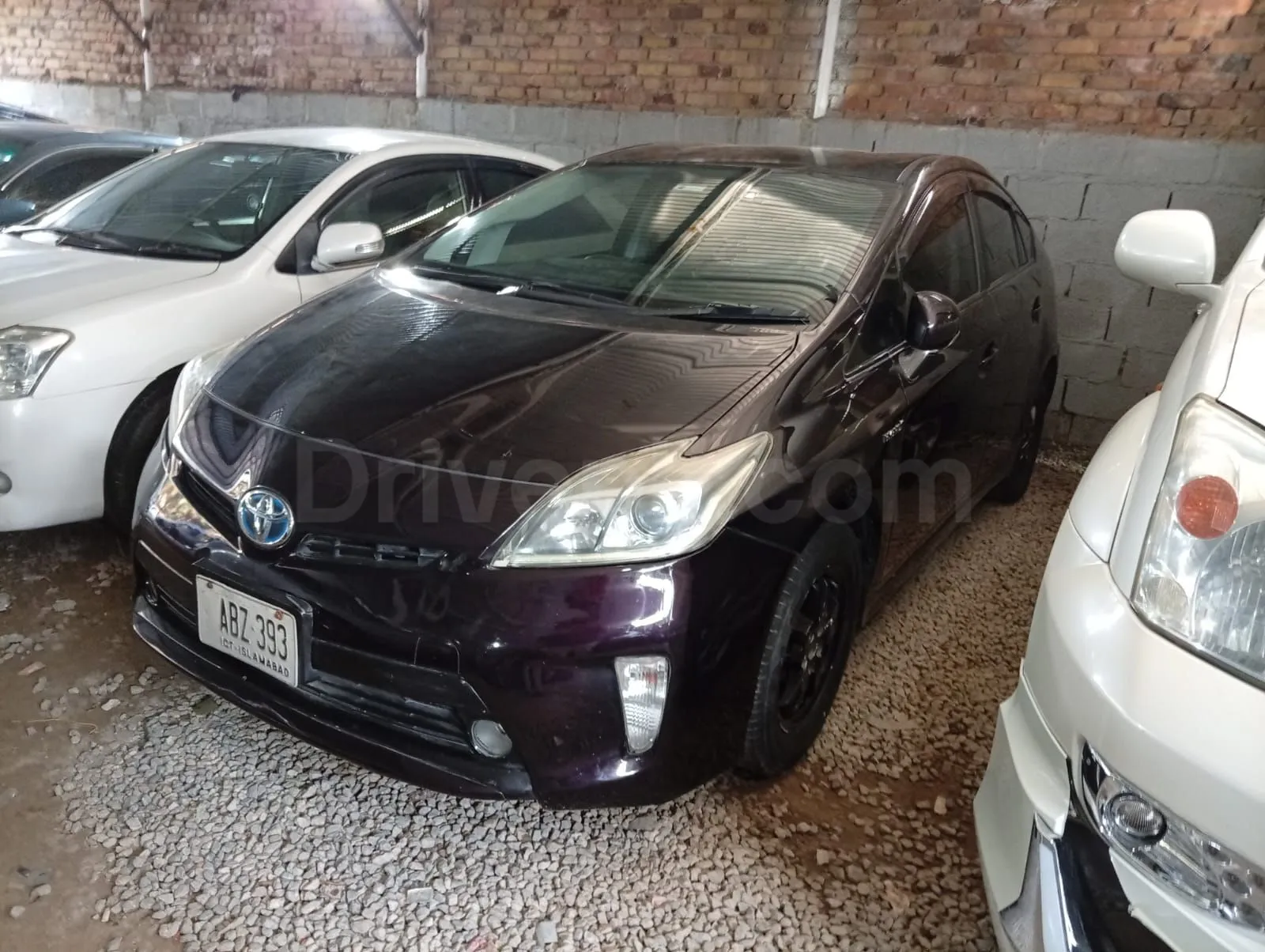 Toyota Prius S 1.8 2013 for sale