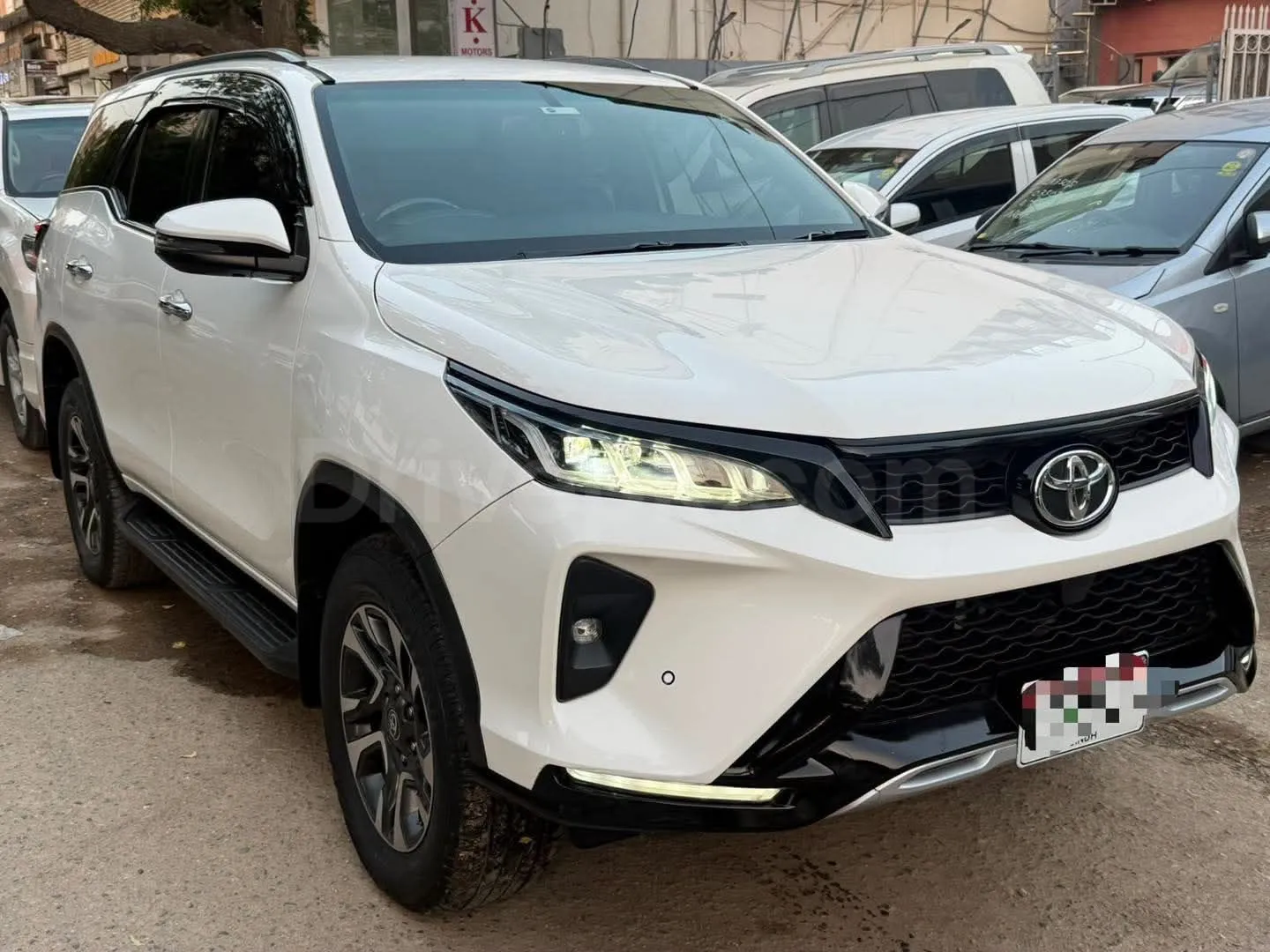 Toyota Fortuner Legender 2022 for sale